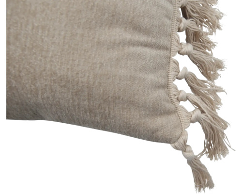 Dekokissen mit Fransen
