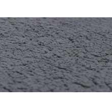 Gros plan d''un tapis gris à poils longs