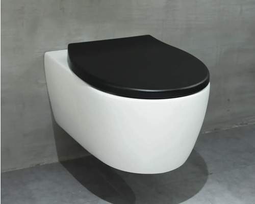 Wand-Tiefspültoilette mit schwarzem WC-Sitz