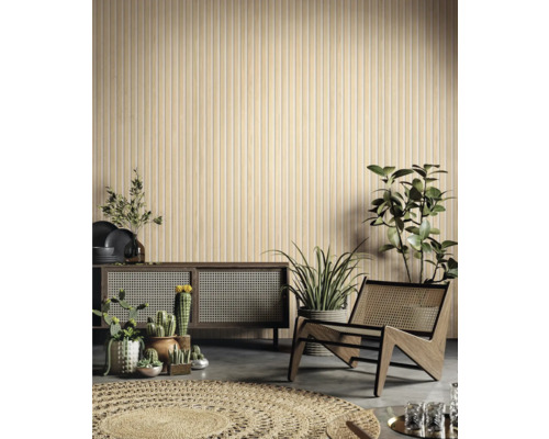 Salon avec intérieur clair, meubles en rotin et diverses plantes d''intérieur