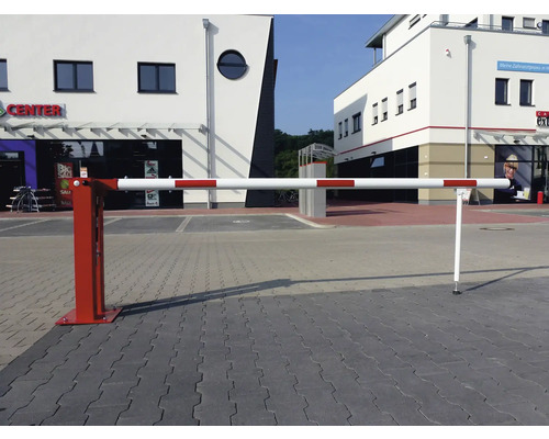 Barrière de contrôle d''accès sur un parking