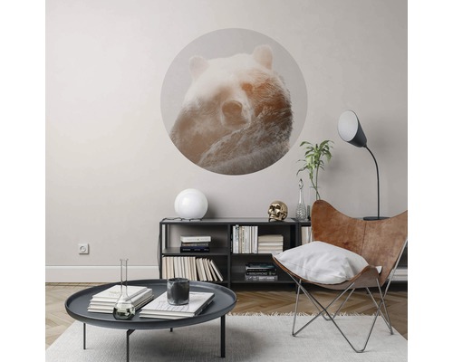 Wohnzimmer mit Wandtattoo Bär, Couchtisch und Sessel