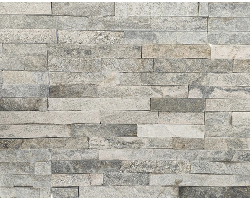 Wandverkleidung aus Naturstein