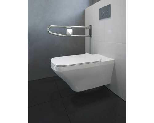 Salle de bains moderne avec WC suspendu, barre d''appui et réservoir de chasse