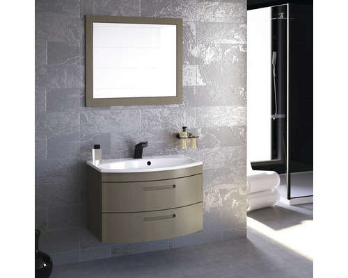 Salle de bain moderne avec meuble sous-lavabo, lavabo, miroir et douche