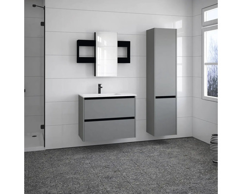 Salle de bains avec meuble sous-lavabo, armoire de toilette, armoire haute et douche