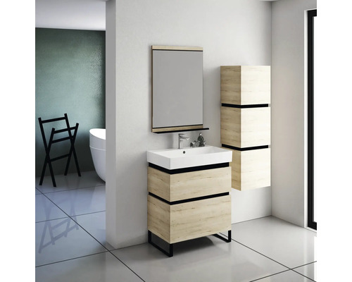 Aménagement de salle de bains avec meuble sous-lavabo, miroir et armoire haute en décor bois clair