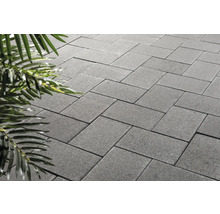 Pflasterstein Rechteckpflaster Cordena anthrazit 30 x 20 x 6 cm HORNBACH