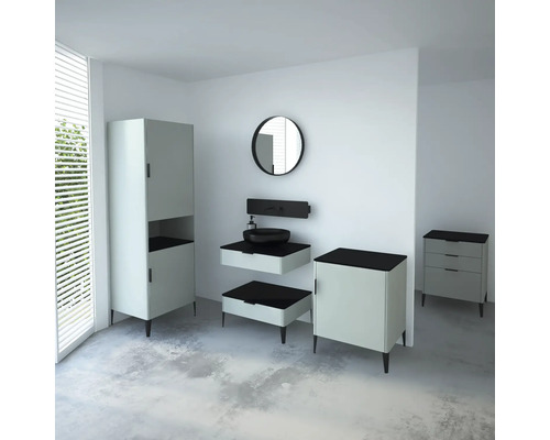 Ensemble de salle de bains avec lavabo, meuble sous-vasque, armoire de toilette et commode au design clair