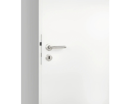 Porte intérieure blanche avec garnitures en acier inoxydable