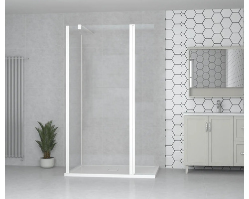 Douche à l''italienne avec cadre blanc dans une salle de bain moderne