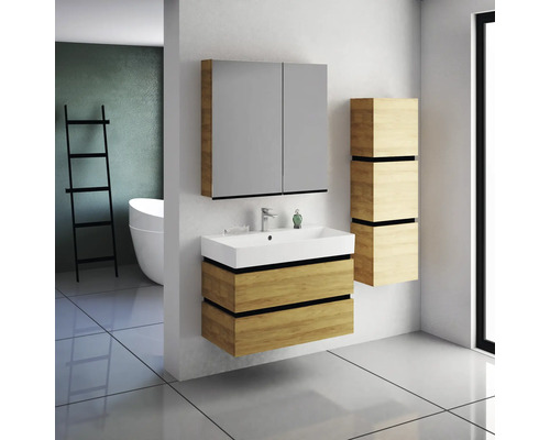 Salle de bains moderne avec meuble sous-lavabo, armoire de toilette et armoire haute aspect bois