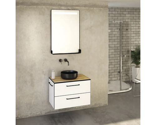 Salle de bains moderne avec meuble-lavabo, vasque à poser et miroir avec éclairage