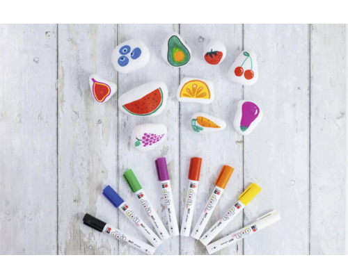 Bemalte Steine mit Obstmotiven und Farbstifte