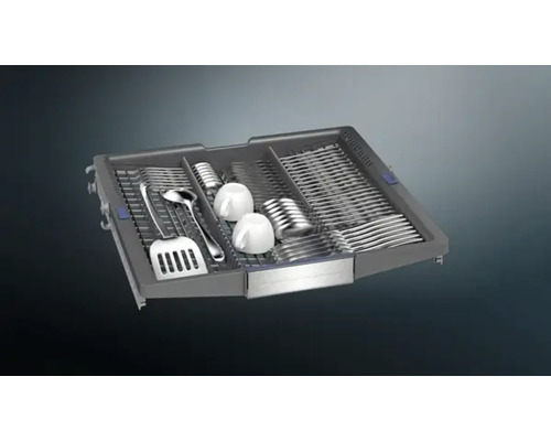 Tiroir de lave-vaisselle avec vaisselle