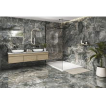 Salle de bain moderne avec lavabo, miroirs et douche