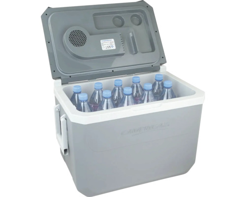 Camping Kühlbox mit Wasserflaschen