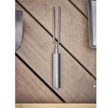 Fourchette à griller en métal avec dents et manche cylindrique