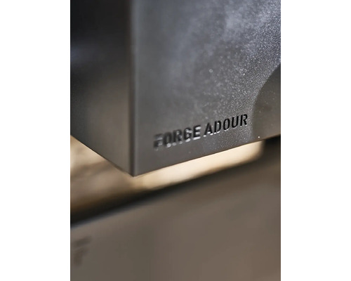 Lettrage Forge Adour sur un produit