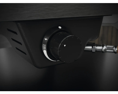 Detailaufnahme eines Gasgrill-Reglers mit Markierungen für maximale Leistung