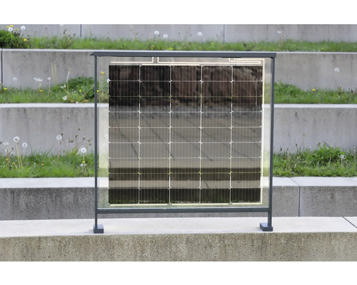 Freistehende Solarzelle im Aussenbereich