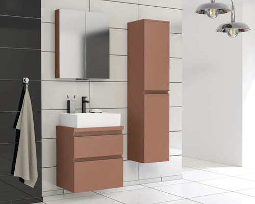 Salle de bains avec meuble sous-lavabo, armoire de toilette et armoire haute