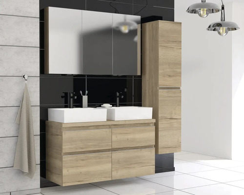 Ensemble de salle de bains moderne avec double vasque, armoire de toilette et armoire haute aspect bois.