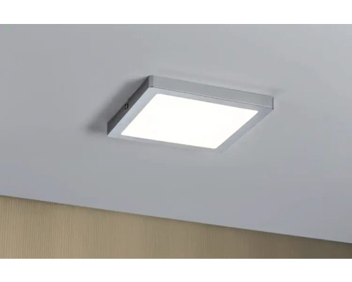Quadratische LED Deckenleuchte an der Decke