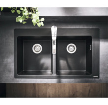 Évier double avec robinet pour la cuisine
