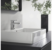 Robinetterie de lavabo hansgrohe VERNIS SHAPE 70 chrome avec garniture de vidage à tirette 71566000