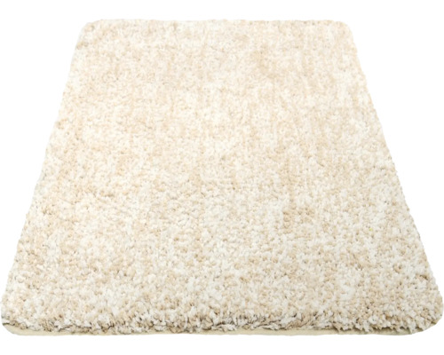 Tapis beige à poils longs