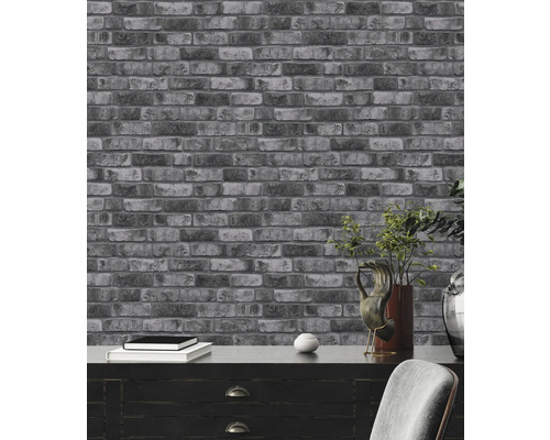 Papier peint en briques grises dans un intérieur