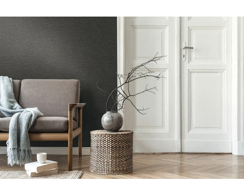 Scène de salon avec canapé, décoration et parquet