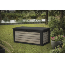 Garten-Aufbewahrungsbox auf einer Rasenfläche