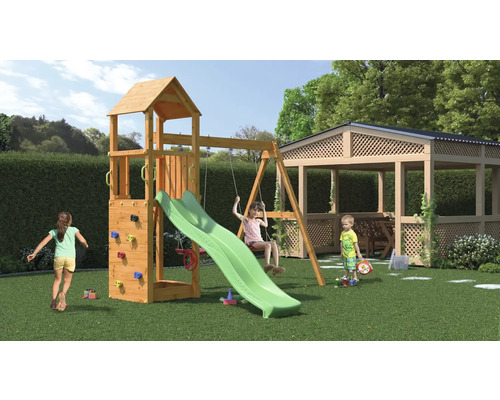 Aire de jeux pour enfants avec balançoire, toboggan, mur d''escalade et cabane de jeux dans le jardin