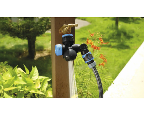 Wasserhahnverteiler mit Schlauchanschluss im Aussenbereich