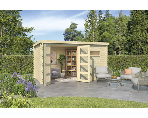 Abri de jardin Outdoor Life Augusta 400 x 254,9 cm nature Abri de jardin en bois avec portes doubles ouvertes, étagères et mobilier de jardin sur la terrasse