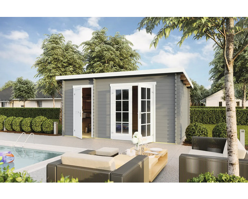 Abri de jardin Outdoor Life Belmont 2 avec plancher 465 x 318,9 cm gris clair Abri de jardin en bois avec porte double et porte simple à côté de la piscine et du coin salon