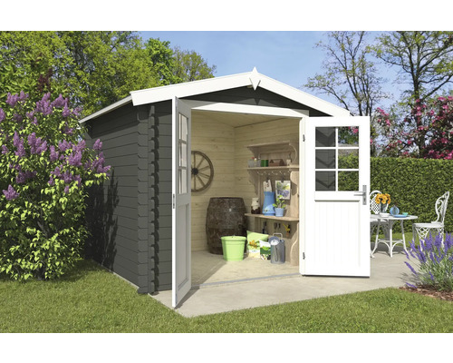 Abri de jardin avec portes doubles ouvertes et outils de jardin à l''intérieur