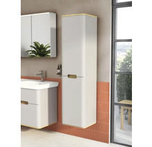 Badezimmer mit Waschbeckenunterschrank, Spiegelschrank und Hochschrank