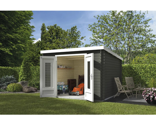 Abri de jardin avec portes doubles ouvertes, tondeuse à gazon et outils de jardin à l''intérieur