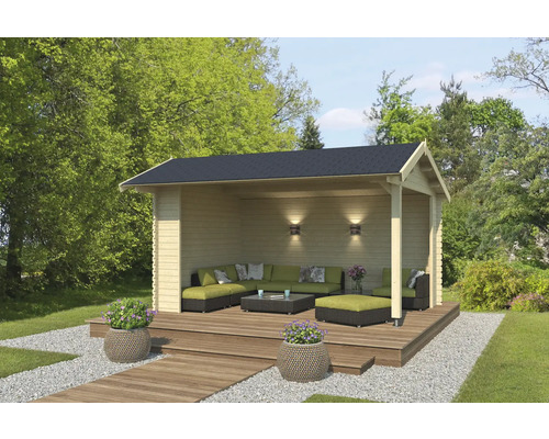 Holz Gartenhaus mit Möbeln auf einer Terrasse