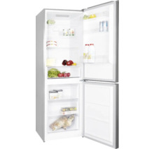 Geöffneter Kühlschrank mit verschiedenen Lebensmitteln