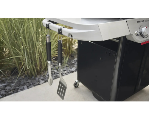 Weber Genesis Gasgrill mit Grillzange und Grillwender