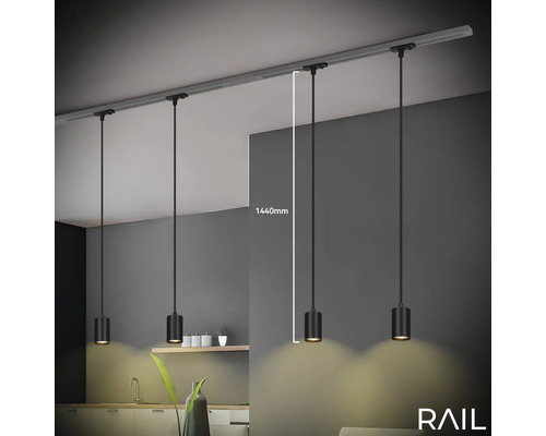Schienensystem mit vier Pendelleuchten und einer Höhenangabe von 1440 mm.