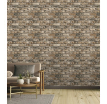 Salon avec papier peint en briques et meubles