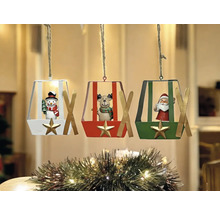 Drei dekorative Gondeln mit Figuren und Skiern als Weihnachtsbaumschmuck