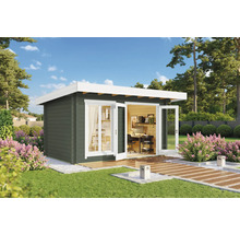 Jardin avec cabanon de jardin moderne en bois avec double porte ouverte et intérieur aménagé en bureau