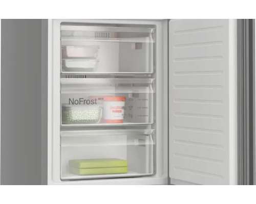 Gefrierschrank Innenraum mit NoFrost-Funktion und transparenten Schubladen