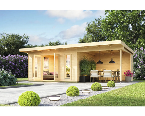 Maison de jardin en bois avec terrasse couverte, mobilier de jardin et plantation